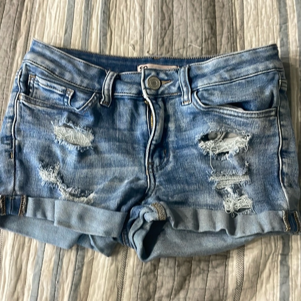 SO jean shorts